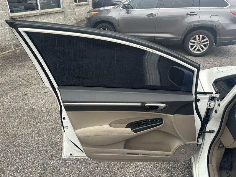 Honda Civic EX Sedan 5-Speed AT 2009