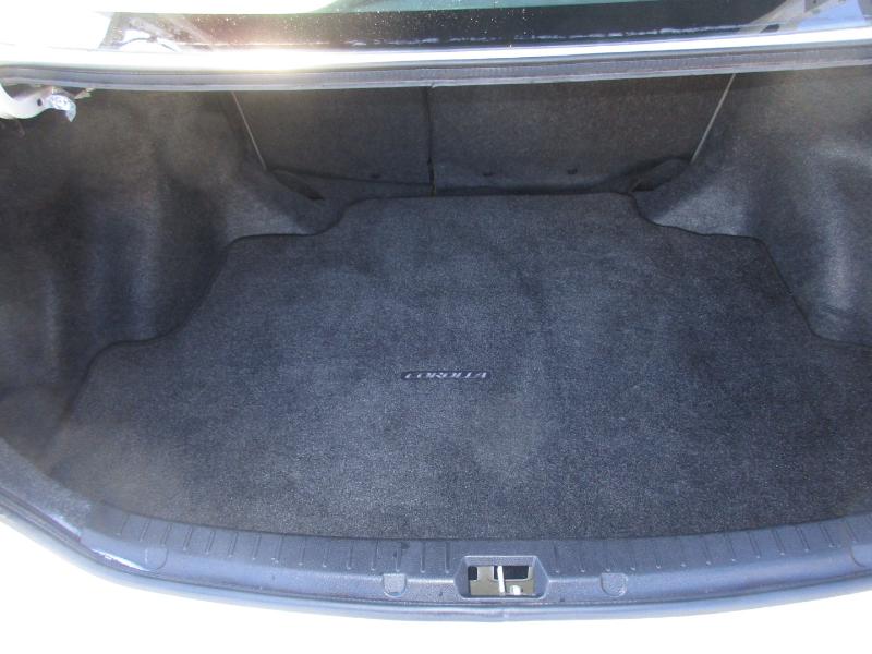 Toyota Corolla S 5-Speed MT 2013