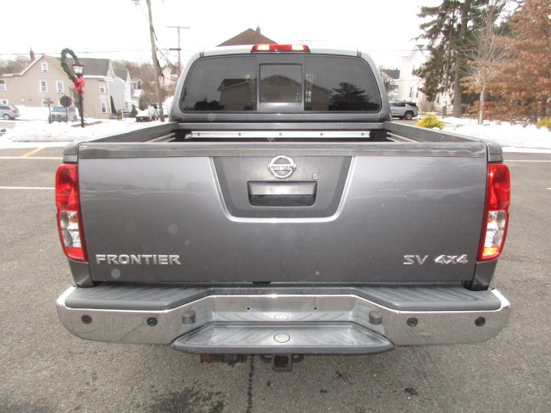 Nissan Frontier SL Crew Cab 5AT 4WD 2019