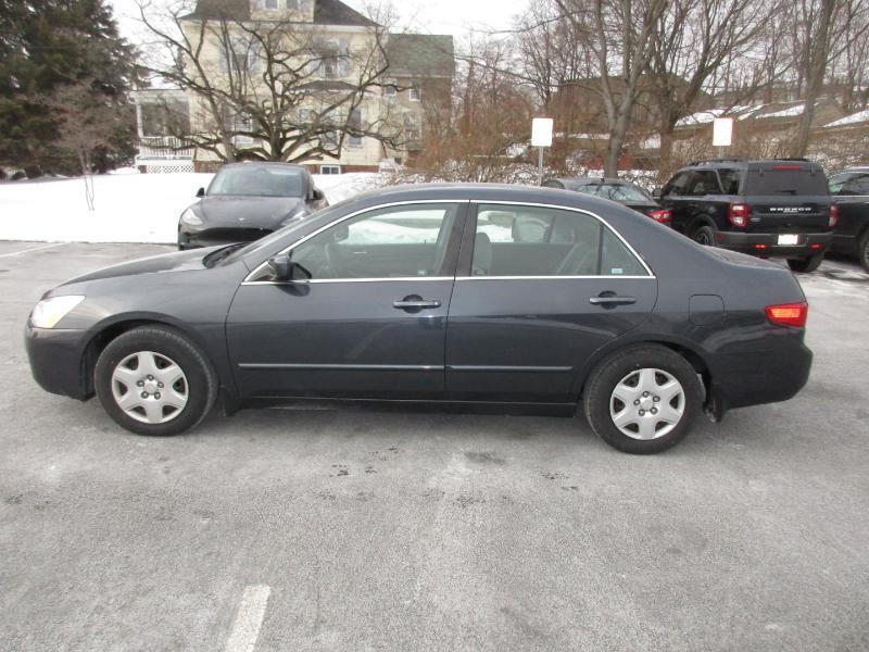 Honda Accord LX sedan AT 2005