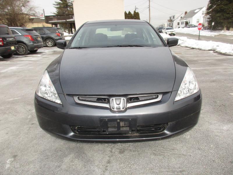 Honda Accord LX sedan AT 2005
