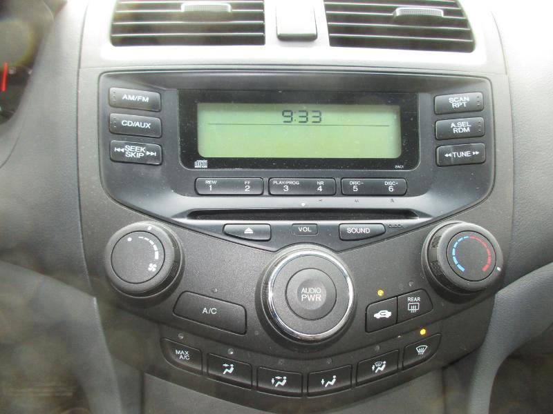 Honda Accord LX sedan AT 2005