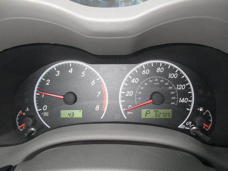 Toyota Corolla LE 2010