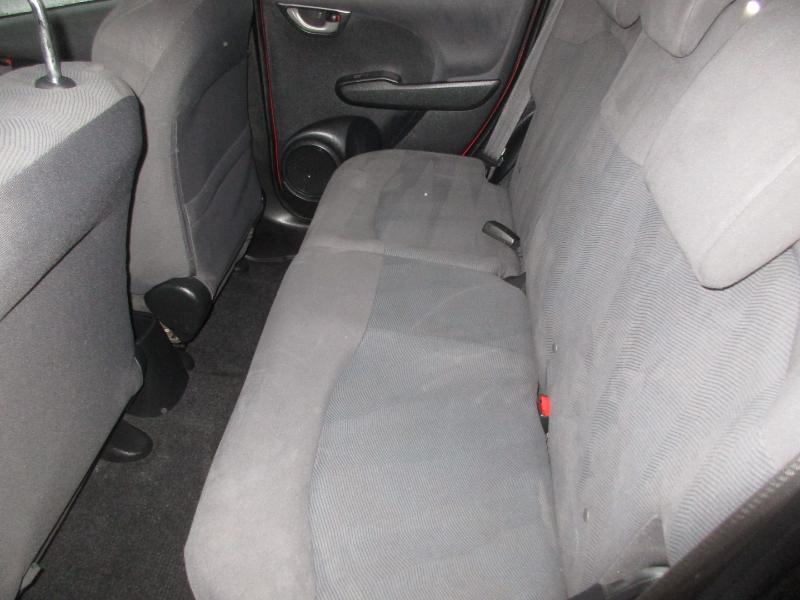 Honda Fit 5-Speed AT 2013