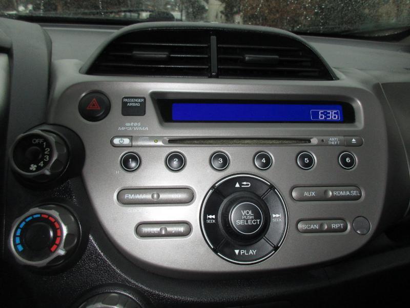 Honda Fit 5-Speed AT 2013