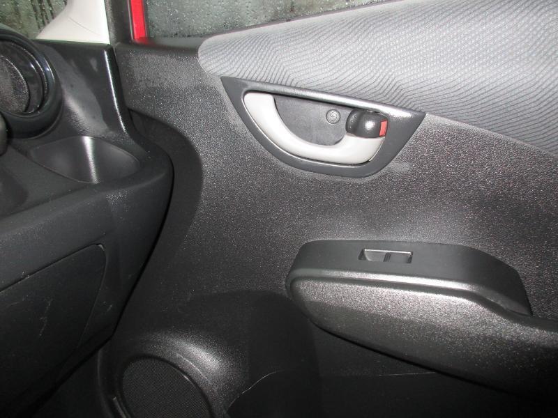 Honda Fit 5-Speed AT 2013