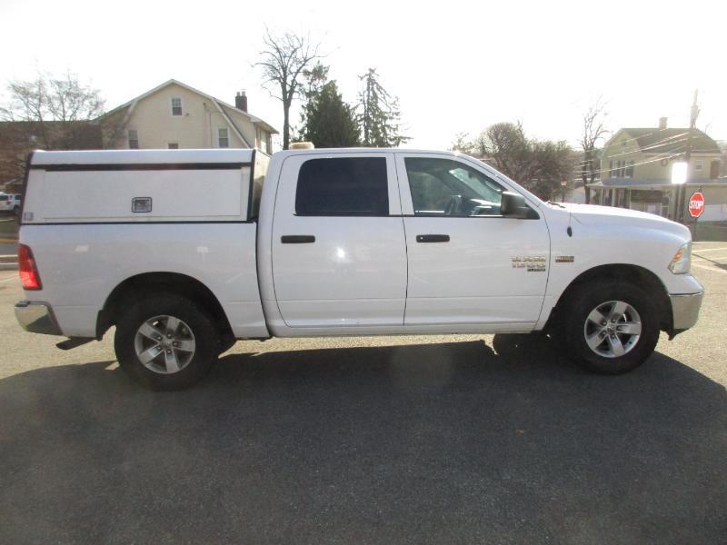 RAM 1500 Classic Tradesman Crew Cab SWB 4WD 2019