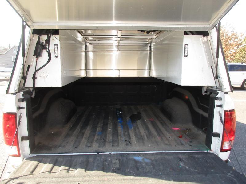 RAM 1500 Classic Tradesman Crew Cab SWB 4WD 2019