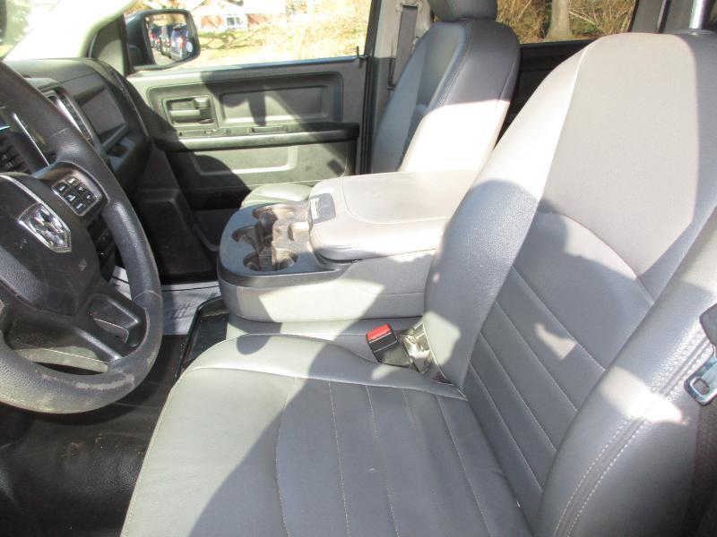 RAM 1500 Classic Tradesman Crew Cab SWB 4WD 2019