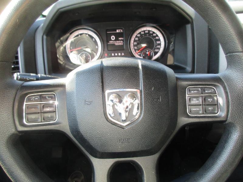 RAM 1500 Classic Tradesman Crew Cab SWB 4WD 2019