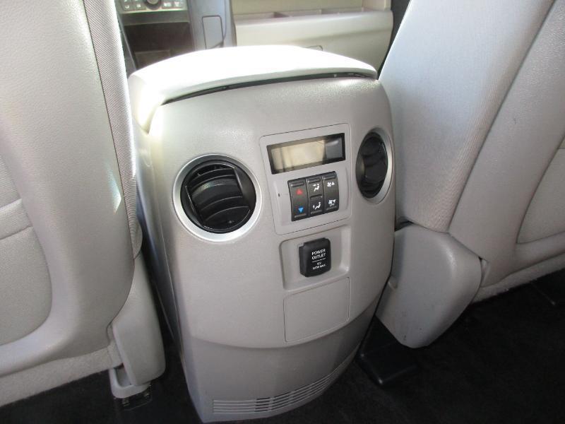 Honda Pilot LX 4WD 5-Spd AT 2012