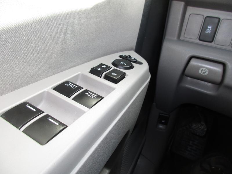 Honda Pilot LX 4WD 5-Spd AT 2012