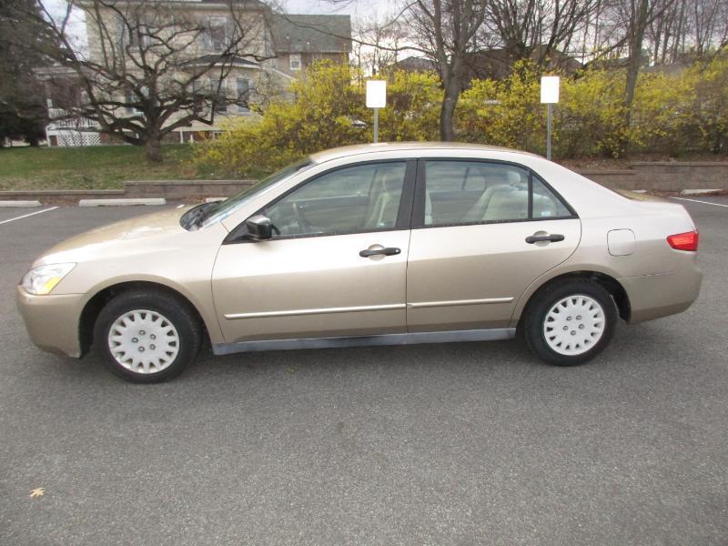 Honda Accord DX sedan AT 2005