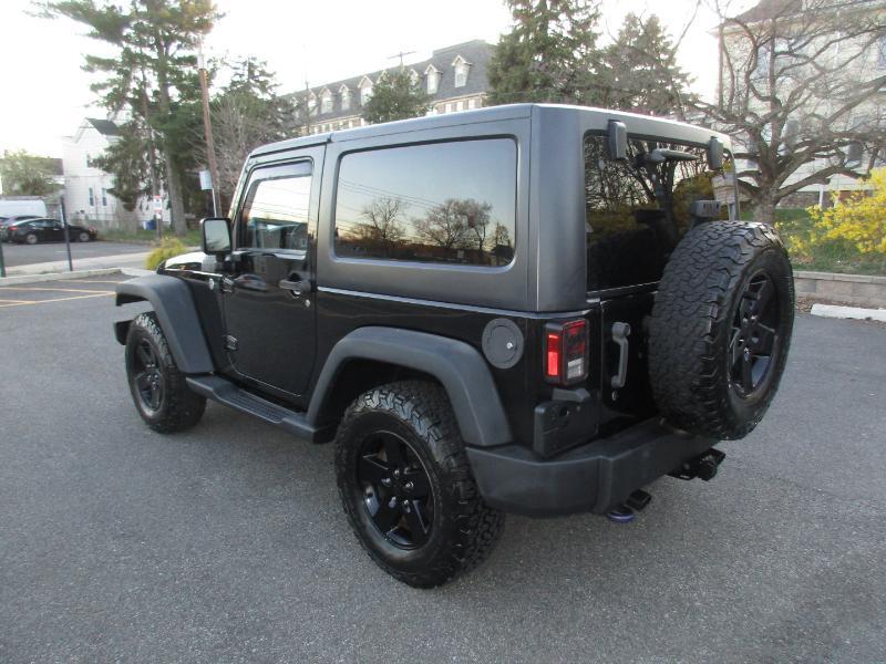 Jeep Wrangler Sport 4WD 2015