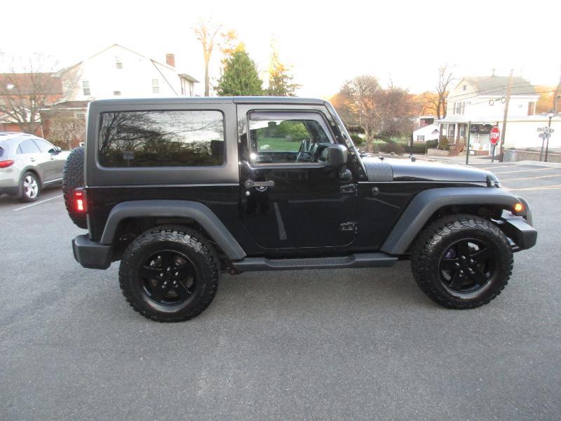 Jeep Wrangler Sport 4WD 2015