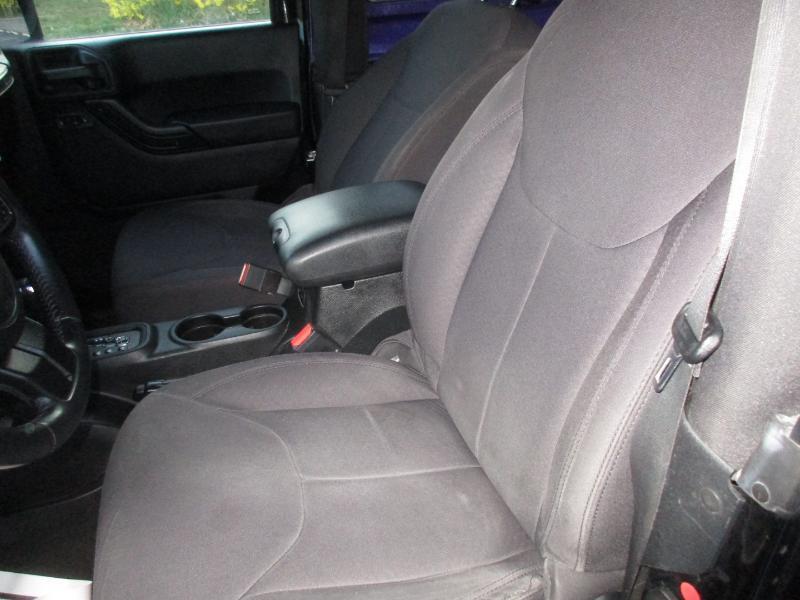 Jeep Wrangler Sport 4WD 2015