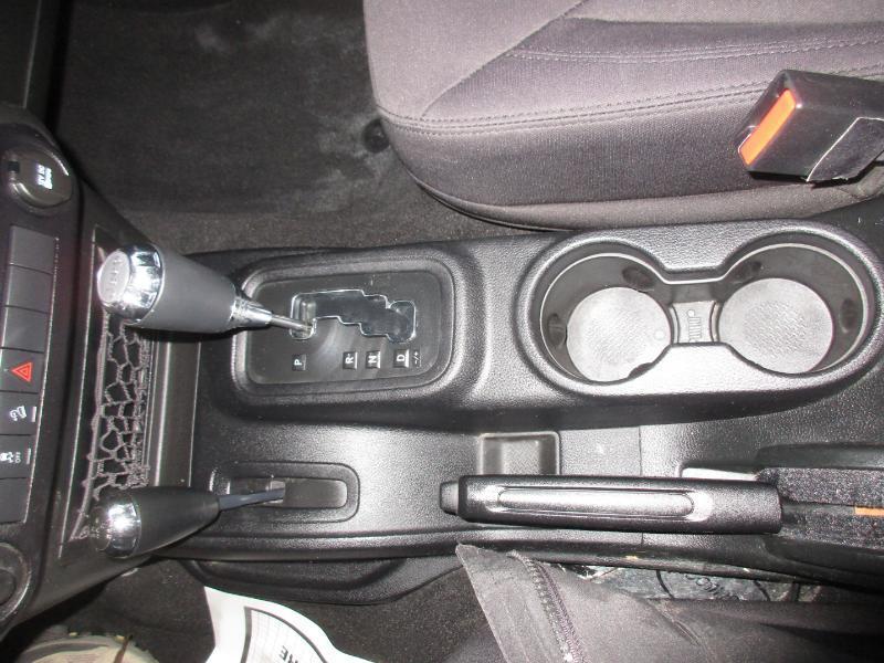 Jeep Wrangler Sport 4WD 2015