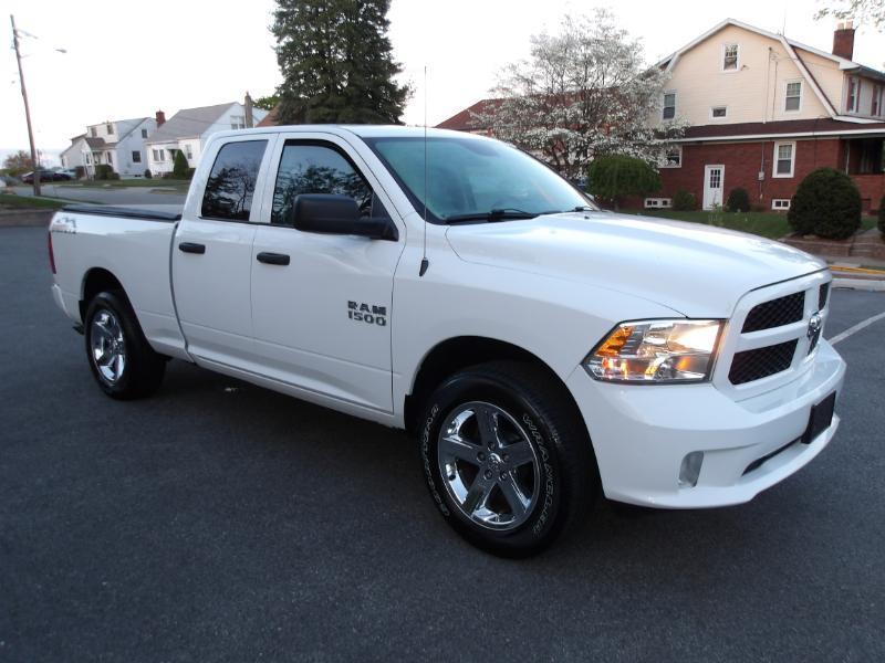 RAM 1500 Tradesman Quad Cab 4WD 2018