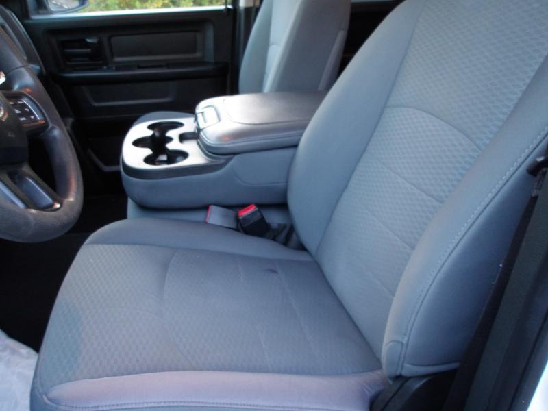 RAM 1500 Tradesman Quad Cab 4WD 2018