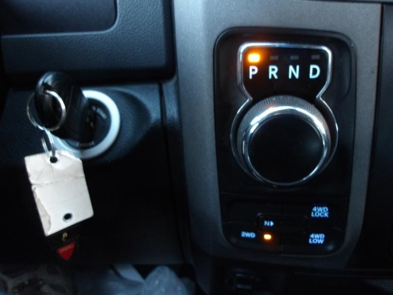 RAM 1500 Tradesman Quad Cab 4WD 2018