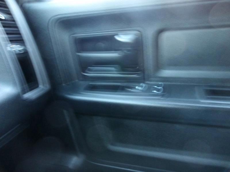 RAM 1500 Tradesman Quad Cab 4WD 2018