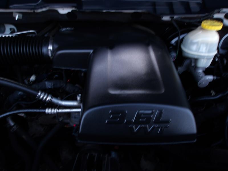 RAM 1500 Tradesman Quad Cab 4WD 2018