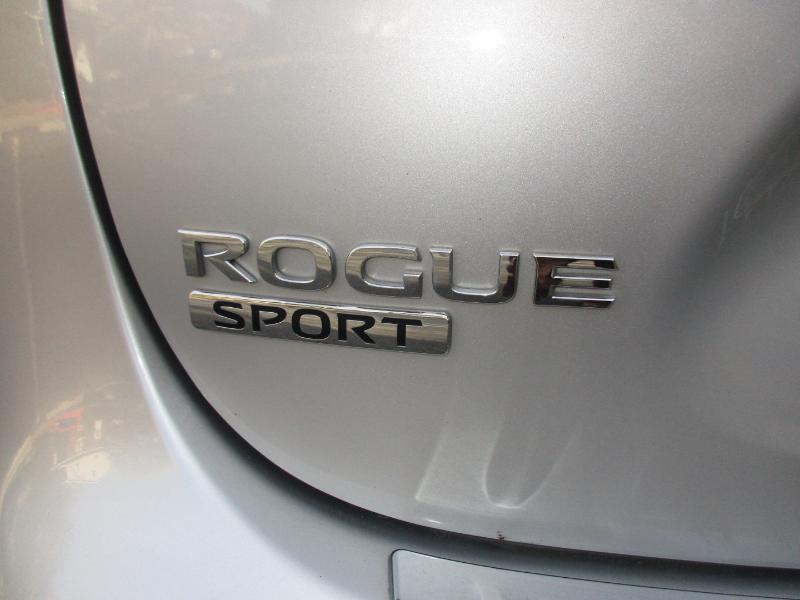 Nissan Rogue Sport SV AWD 2020