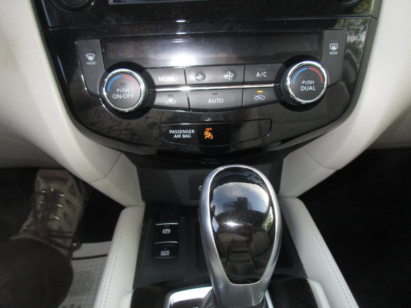 Nissan Rogue Sport SV AWD 2020