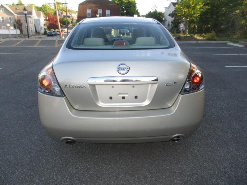 Nissan Altima 2.5 2009