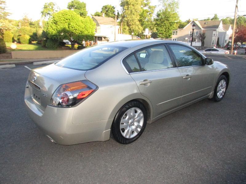 Nissan Altima 2.5 2009
