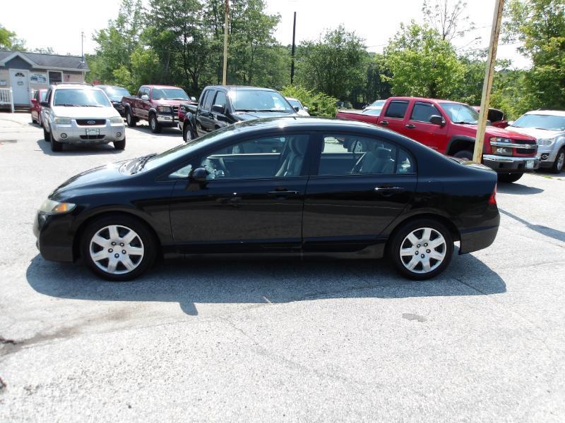 Honda Civic LX 4D Sedan 2009