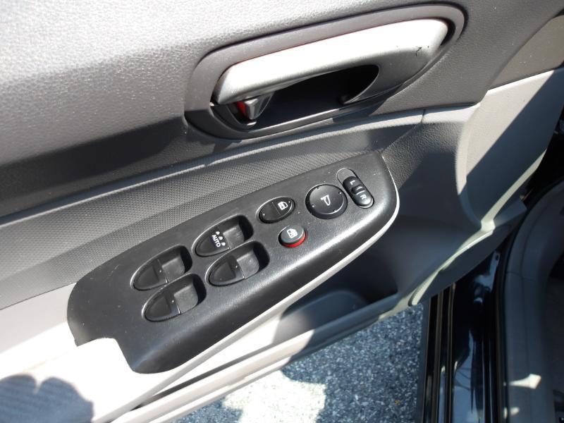 Honda Civic LX 4D Sedan 2009