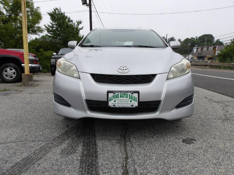 Toyota Matrix Base 4D Hatchback 2009