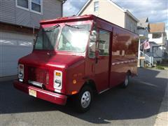 2004 Workhorse P42 