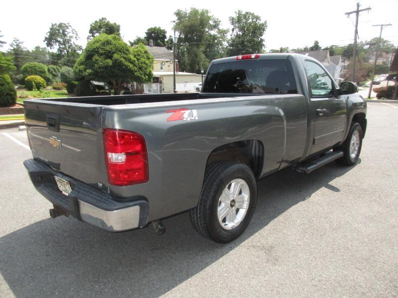 Chevrolet Silverado 1500 LT 4WD 2011