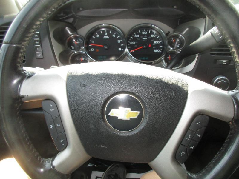 Chevrolet Silverado 1500 LT 4WD 2011