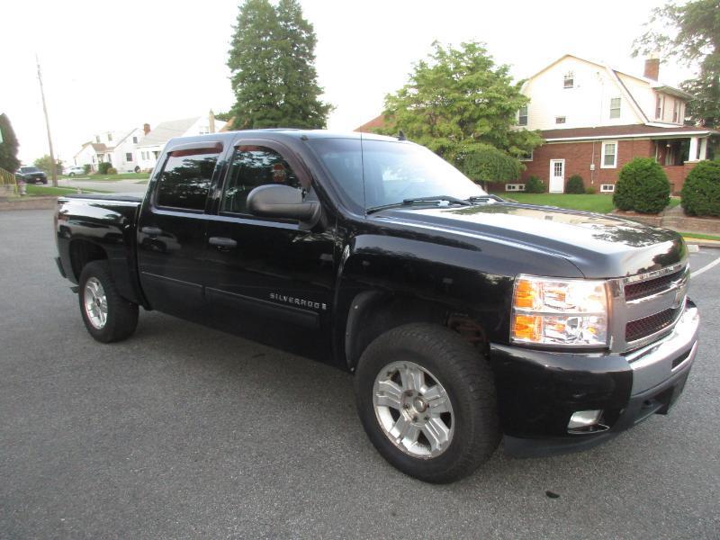 Chevrolet Silverado 1500 LT1 Crew Cab 4WD 2009