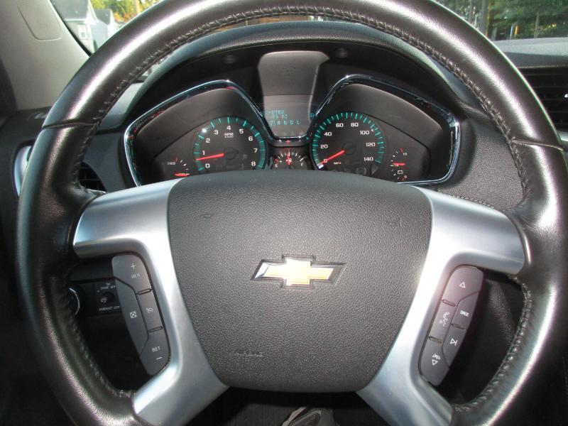 Chevrolet Traverse LT 4D SUV AWD 2017