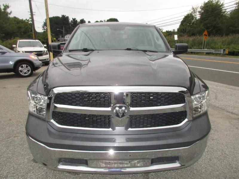 RAM 1500 Tradesman Quad Cab 4WD 2018