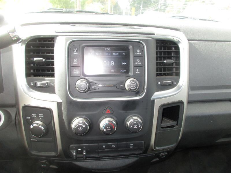 RAM 2500 SLT Crew Cab LWB 4WD 2016
