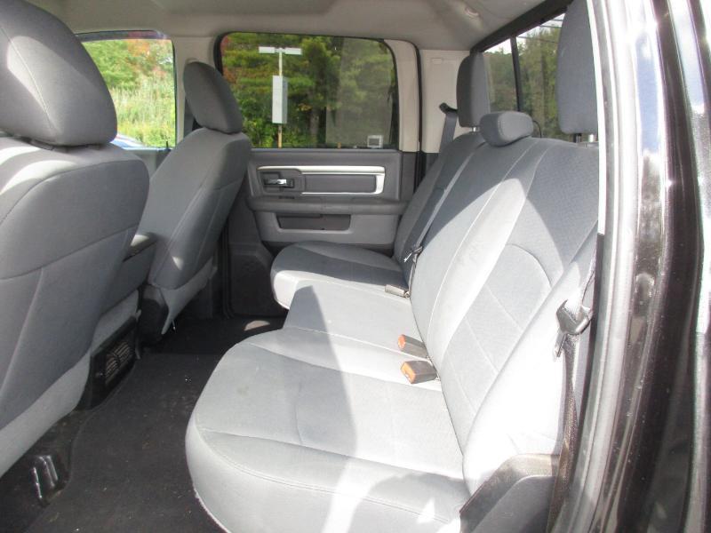 RAM 2500 SLT Crew Cab LWB 4WD 2016
