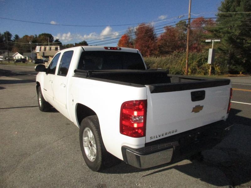 Chevrolet Silverado 1500 LTZ Crew Cab 4WD 2013