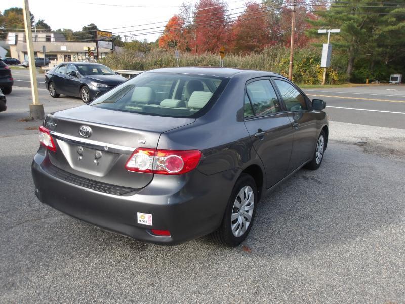 Toyota Corolla 4dr Sedan Auto 2012