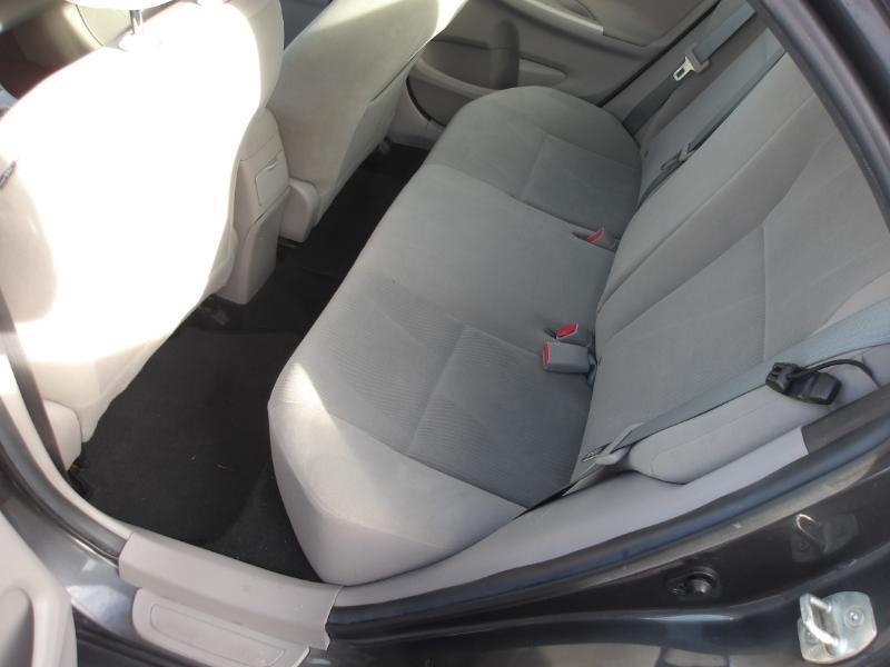 Toyota Corolla 4dr Sedan Auto 2012