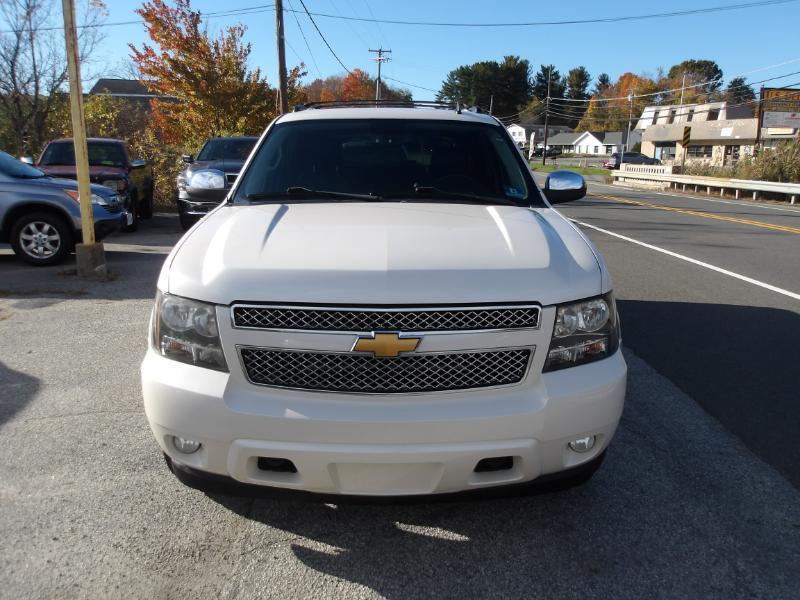 Chevrolet Avalanche LTZ 4WD 2012