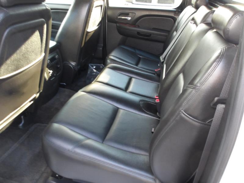 Chevrolet Avalanche LTZ 4WD 2012