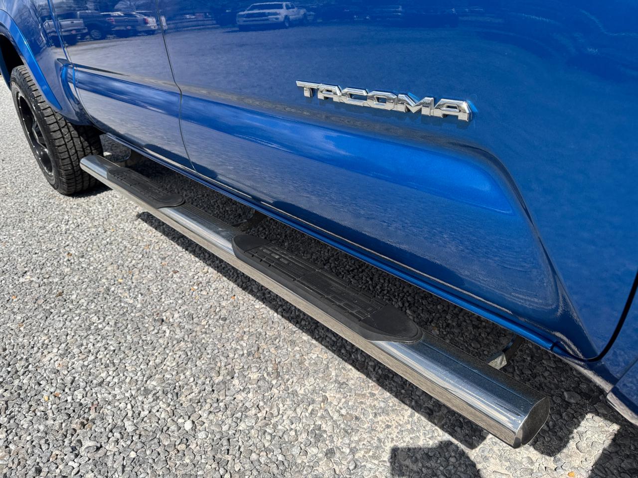 Toyota Tacoma 4WD Double Cab LB V6 AT SR5 (Natl) 2016