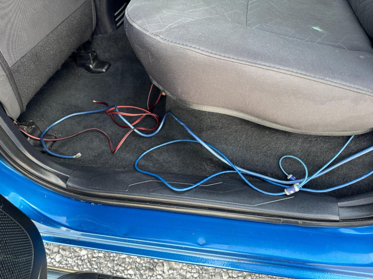 Toyota Tacoma 4WD Double Cab LB V6 AT SR5 (Natl) 2016