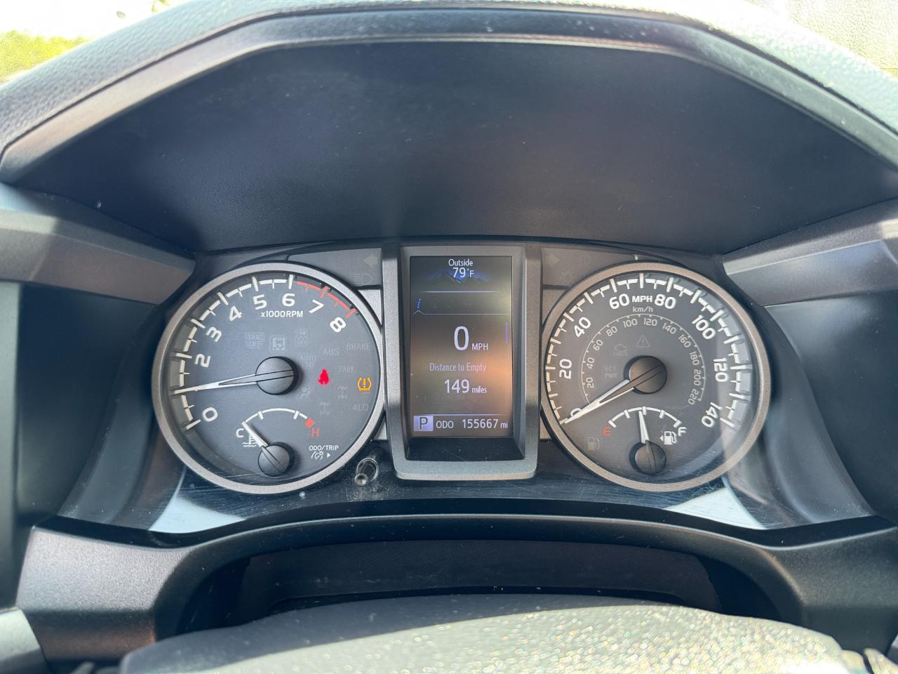 Toyota Tacoma 4WD Double Cab LB V6 AT SR5 (Natl) 2016