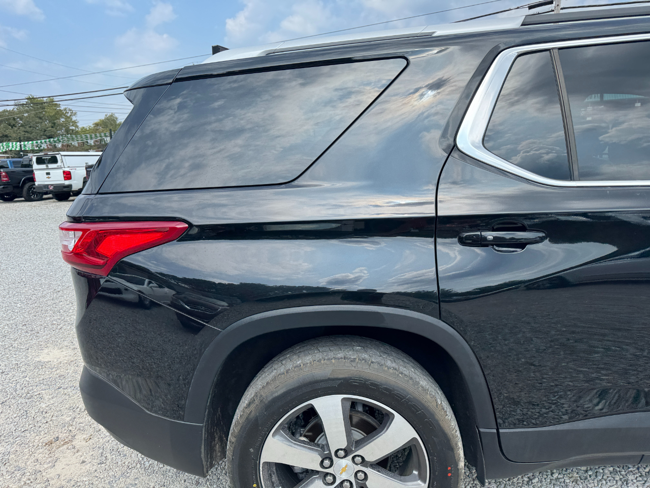 Chevrolet Traverse FWD 4dr LT Leather w/3LT 2018 Chevrolet Traverse FWD 4dr LT Leather w/3LT 2018